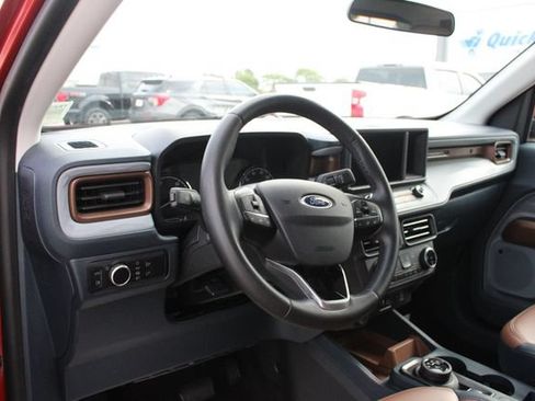 Used 2023 Ford Maverick Lariat w/ Lariat Luxury Package FWD image 2