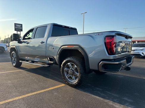 Used 2026 GMC Sierra 2500 SLE w/ SLE Value Package; AWD/4WD image 4