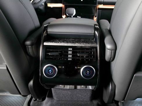 Used 2025 Land Rover Range Rover Sport Dynamic SE image 19