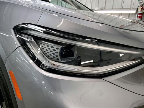 Used 2023 Volkswagen ID.4 Pro S image 32