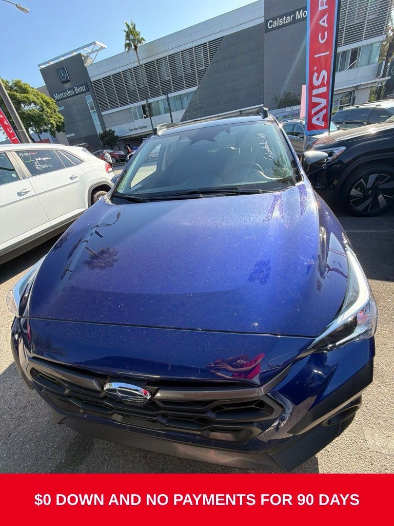 Used 2025 Subaru Crosstrek 2.5i Premium AWD/4WD image 2