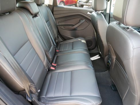Used 2016 Ford Escape Titanium AWD/4WD image 24