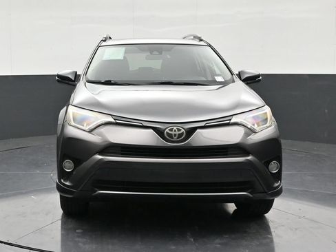 Used 2017 Toyota RAV4 XLE FWD image 8