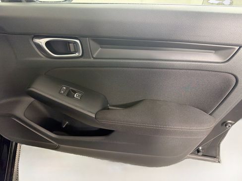 Used 2025 Honda Civic Sport image 29