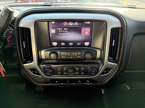 Used 2014 GMC Sierra 1500 SLE w/ SLE Value Package image 19