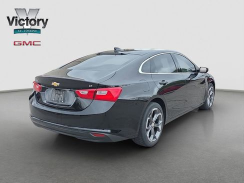 Used 2023 Chevrolet Malibu LT FWD image 17