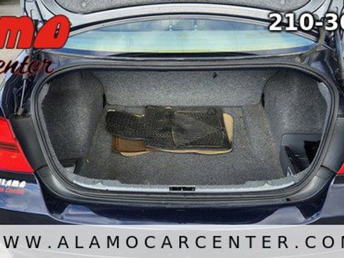 Used 2007 BMW 328xi Sedan image 24