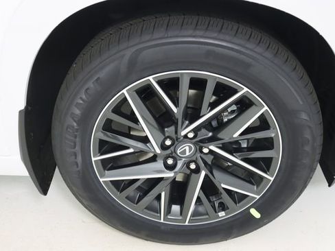 New 2026 Lexus TX 350 AWD image 9
