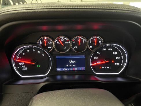 Used 2019 Chevrolet Silverado 1500 LTZ w/ LTZ Plus Package image 10