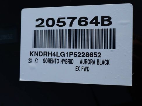 Used 2023 Kia Sorento EX FWD image 32