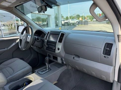 Used 2021 Nissan Frontier S RWD image 21