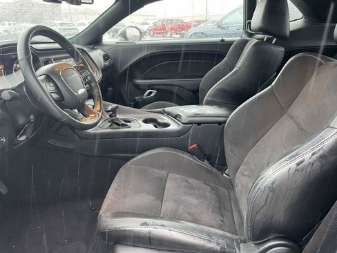 Used 2023 Dodge Challenger GT w/ Plus Package image 10