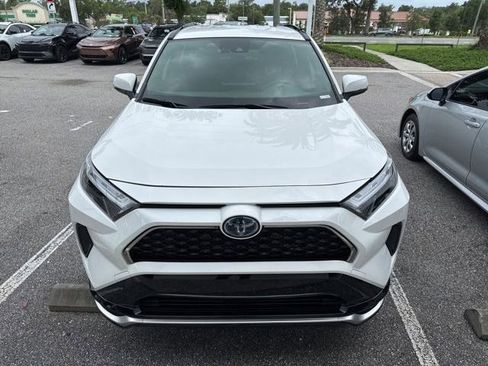 Used 2024 Toyota RAV4 SE AWD/4WD image 2