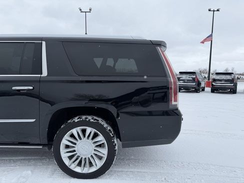 Used 2015 Cadillac Escalade ESV Platinum image 8