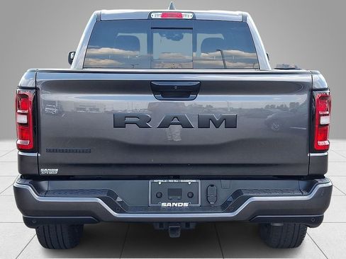 Used 2025 RAM 1500 Big Horn RWD image 6