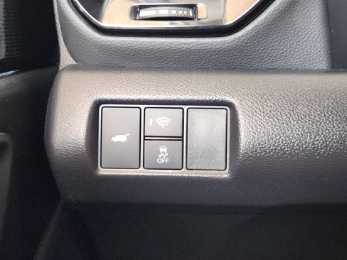 Used 2025 Honda Pilot Elite image 23