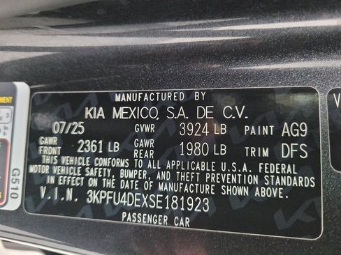 Used 2025 Kia K4 EX FWD image 33