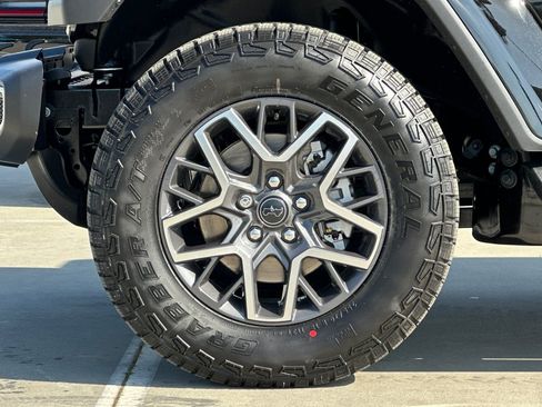 New 2026 Jeep Wrangler Sahara image 27