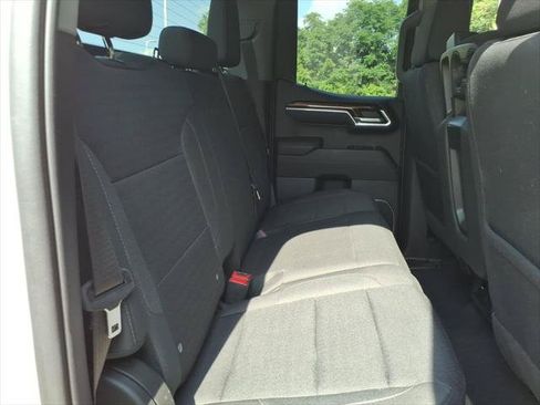 Used 2023 GMC Sierra 1500 Elevation w/ X31 Off-Road Package AWD/4WD image 10