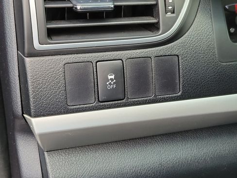 Used 2016 Toyota Camry SE FWD image 21