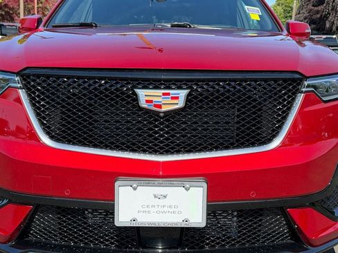 Used 2024 Cadillac XT6 Sport w/ Technology Package AWD/4WD image 10