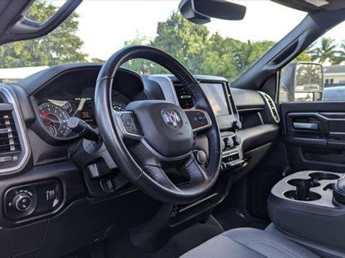 Used 2024 RAM 2500 Big Horn w/ Bed Utility Group image 23