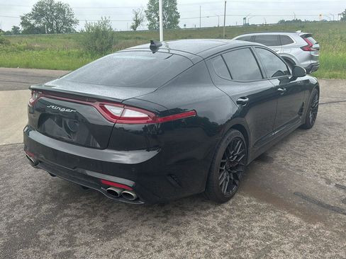 Used 2021 Kia Stinger GT1 AWD/4WD image 5