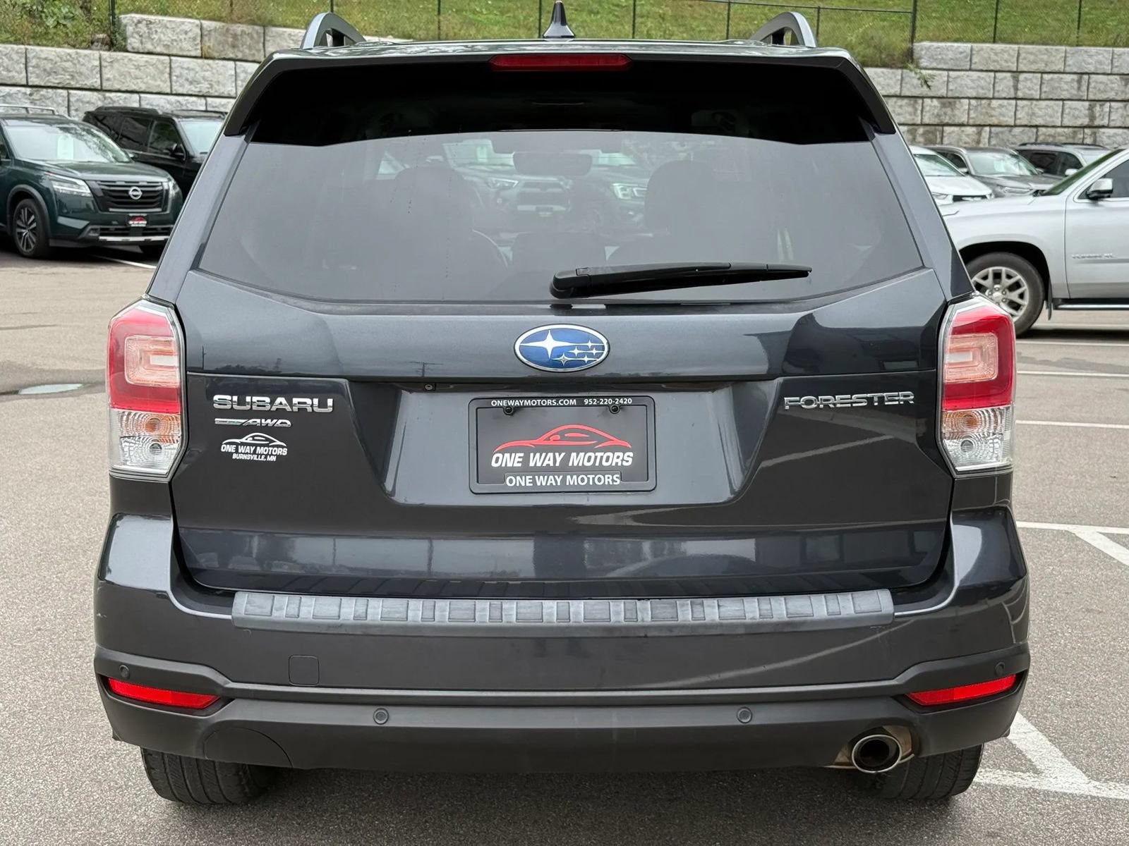 Used 2018 Subaru Forester 2.5i Touring w/ Popular Package #2 AWD/4WD image 4