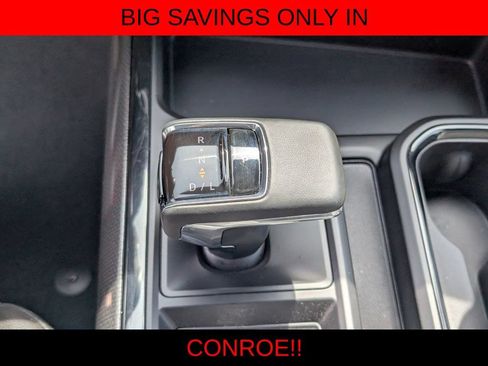 Used 2023 Chevrolet Silverado 1500 ZR2 w/ Technology Package AWD/4WD image 22