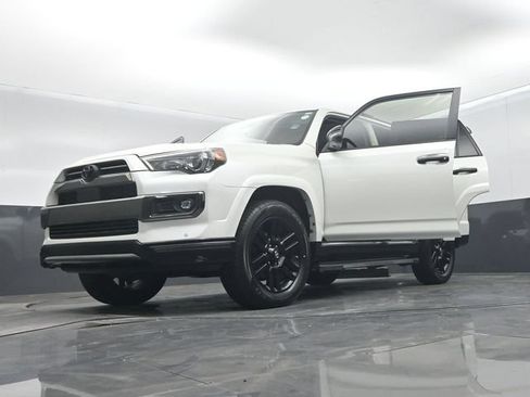Used 2021 Toyota 4Runner Nightshade AWD/4WD image 72