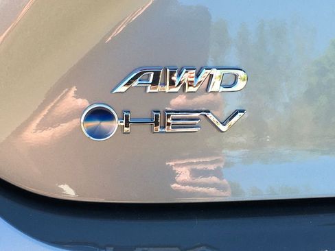New 2026 Toyota Camry SE w/ Convenience Package AWD/4WD image 5
