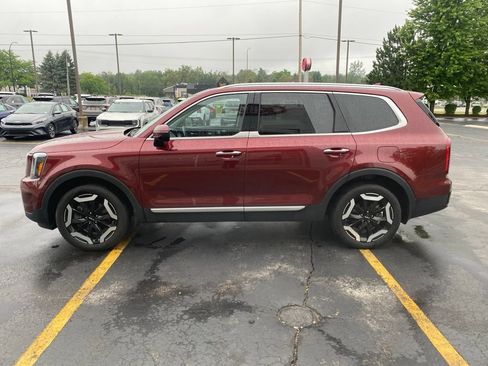 Used 2024 Kia Telluride S w/ S Sunroof Package AWD/4WD image 8