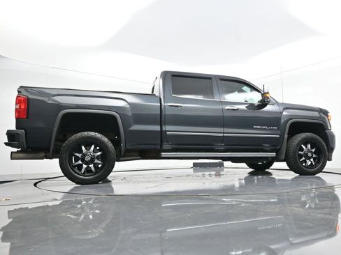 Used 2018 GMC Sierra 2500 Denali w/ Duramax Plus Package image 50