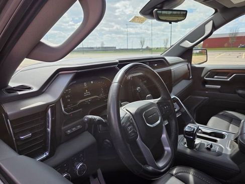 Used 2023 GMC Sierra 1500 Denali AWD/4WD image 13