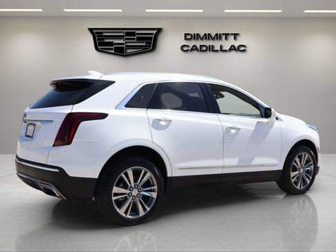 Used 2024 Cadillac XT5 Premium Luxury FWD image 5