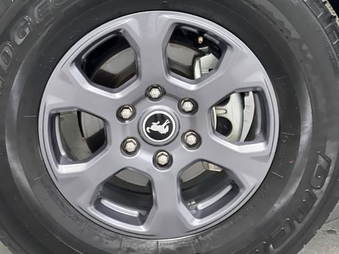 Used 2025 Ford Bronco Big Bend image 59