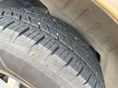 Used 2014 Ford Expedition EL XLT w/ Equipment Group 202A RWD image 18