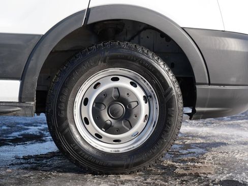 Used 2016 Ford Transit 350 XL image 11