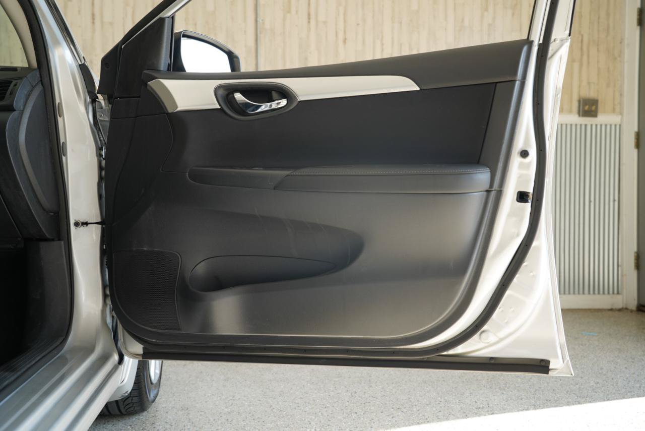 Used 2019 Nissan Sentra S FWD image 29