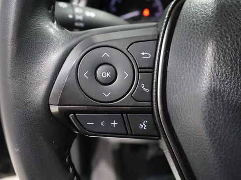 Used 2024 Toyota Camry SE image 32