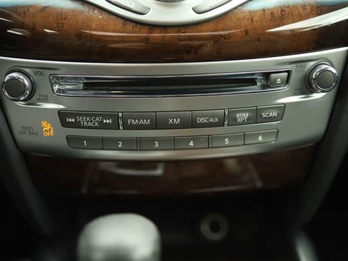 Used 2014 INFINITI QX60 AWD w/ Deluxe Touring Package image 25