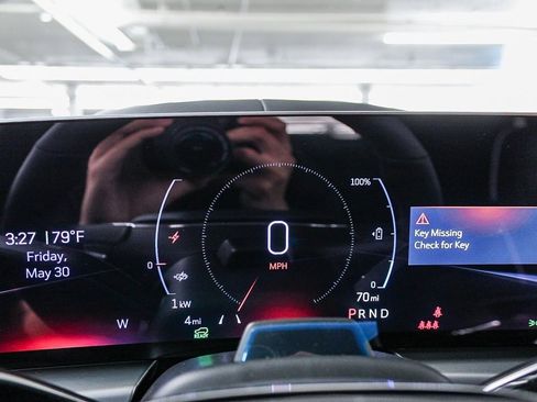 New 2026 Cadillac Lyriq V image 26