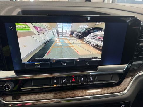 Used 2024 Chevrolet Silverado 2500 LT image 22