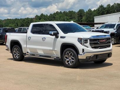 New 2026 GMC Sierra 1500 SLT w/ SLT Convenience Package