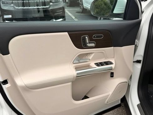 New 2026 Mercedes-Benz GLA 250 4MATIC image 16