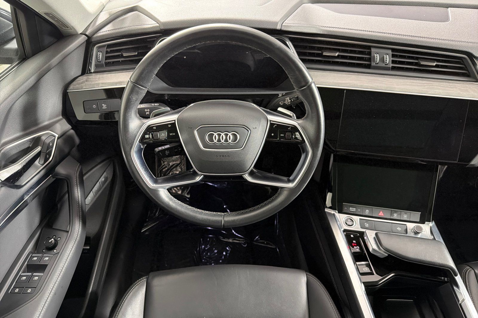 Used 2024 Audi Q8 e-tron Premium AWD/4WD image 13