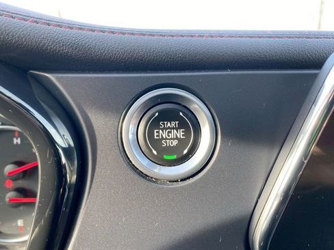 Used 2022 Chevrolet Blazer RS w/ Enhanced Convenience Package image 19