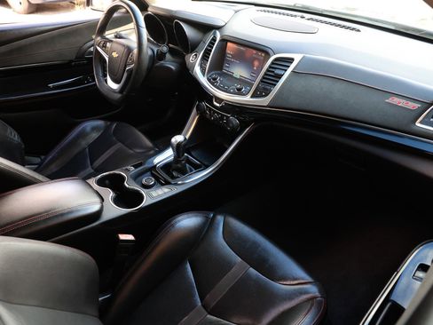 Used 2015 Chevrolet SS image 21