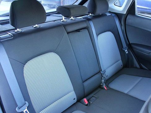 Used 2019 Hyundai Kona SEL w/ SEL Tech Package 02 image 17