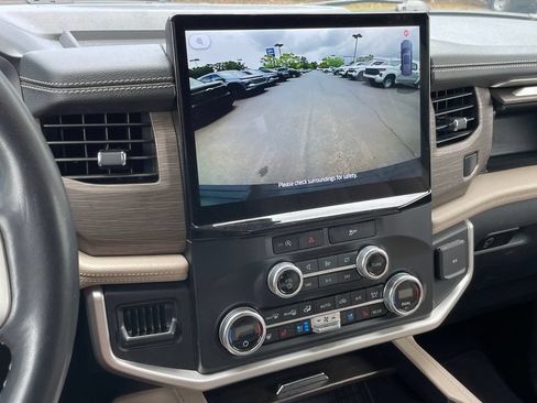 Used 2024 Ford Expedition Limited RWD image 20